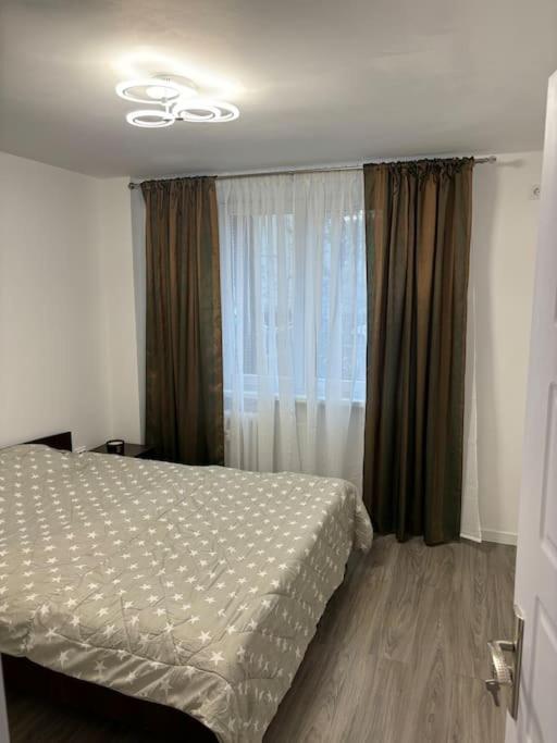 3 Camere Decomandat Bucarest Extérieur photo